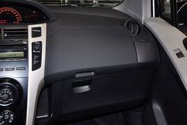 2011款广汽丰田雅力士1.6G