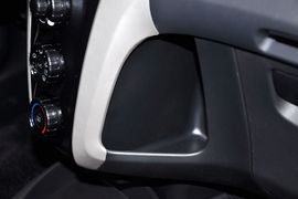 2011款广汽丰田雅力士1.6G