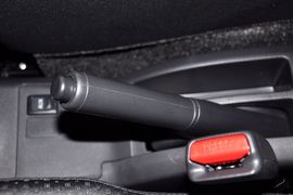 2011款广汽丰田雅力士1.6G