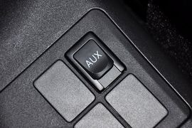 2011款广汽丰田雅力士1.6G