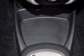 2011款广汽丰田雅力士1.6G