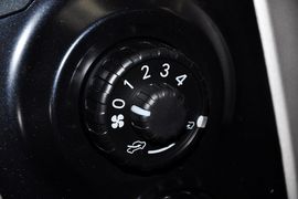 2011款广汽丰田雅力士1.6G