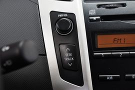 2011款广汽丰田雅力士1.6G