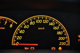 2011款广汽丰田雅力士1.6G