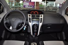 2011款广汽丰田雅力士1.6G