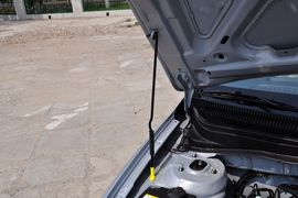 2011款北京现代雅绅特1.4GL