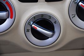 2011款雅绅特1.4GL