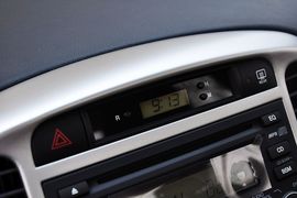 2011款雅绅特1.4GL