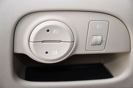 2011款雅绅特1.4GL