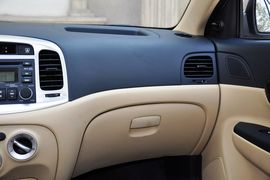 2011款雅绅特1.4GL