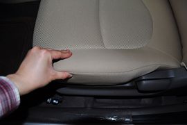 2010款现代瑞纳