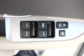 2011款比亚迪S6
