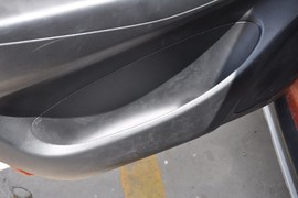 2011款一汽森雅S80