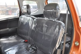 2011款一汽森雅S80