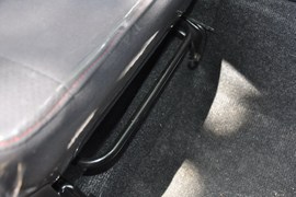 2011款一汽森雅S80