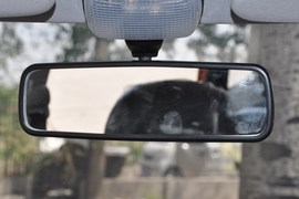 2011款一汽森雅S80