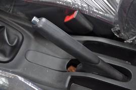 2011款一汽森雅S80