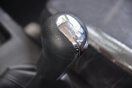 2011款一汽森雅S80