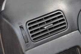 2011款一汽森雅S80