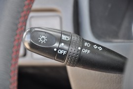 2011款一汽森雅S80