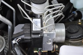 2011款一汽森雅S80