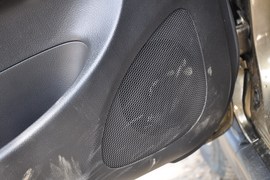2011款一汽森雅S80