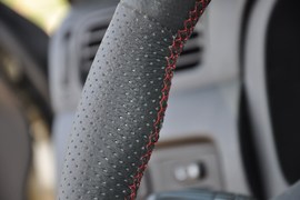 2011款一汽森雅S80