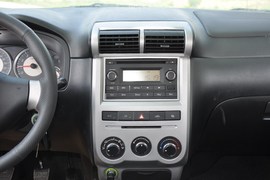2011款一汽森雅S80