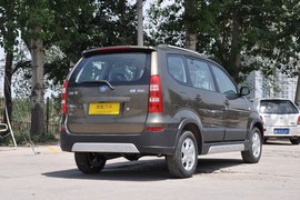2011款一汽森雅S80