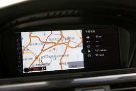 2011款宝马335i硬顶敞篷版测试