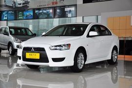 2011款三菱翼神
