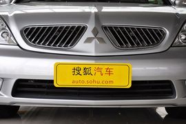 2009款三菱戈蓝