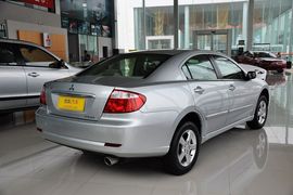 2009款三菱戈蓝