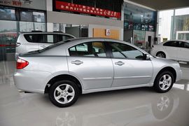 2009款三菱戈蓝