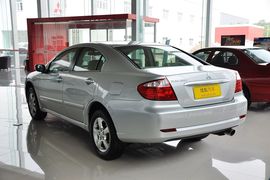 2009款三菱戈蓝