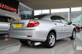 2009款三菱戈蓝