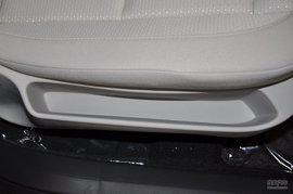 2011款雪铁龙世嘉1.6L手自一体冠军版
