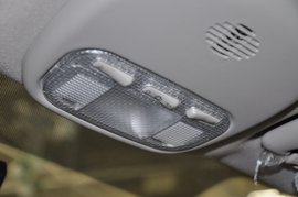 2011款雪铁龙世嘉1.6L手自一体冠军版