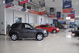 2010款铃木雨燕保养手册图片组