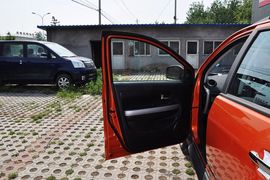 2011款长城炫丽CROSS