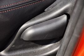 2011款长城炫丽CROSS