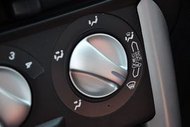 2011款长城炫丽CROSS