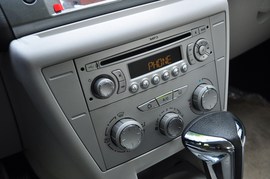 2011款雪铁龙世嘉两厢1.6AT冠军版实拍