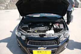 2011款雪佛兰爱唯欧两厢