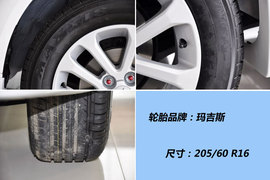 2011款东南三菱翼神