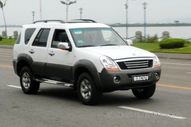 傲龙CUV