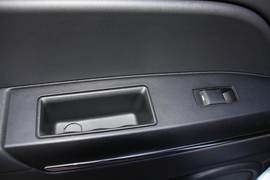 2011款Jeep自由客70周年纪念版