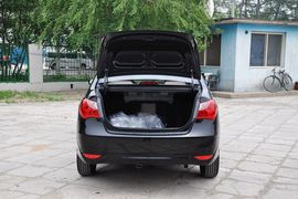 2011款北京现代新悦动
