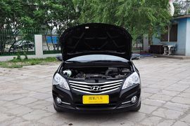 2011款北京现代新悦动