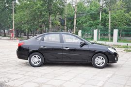 2011款北京现代新悦动